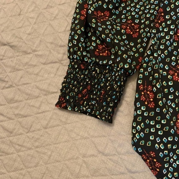 5/ $25 LOFT black with red floral print size MP - Picture 3 of 8